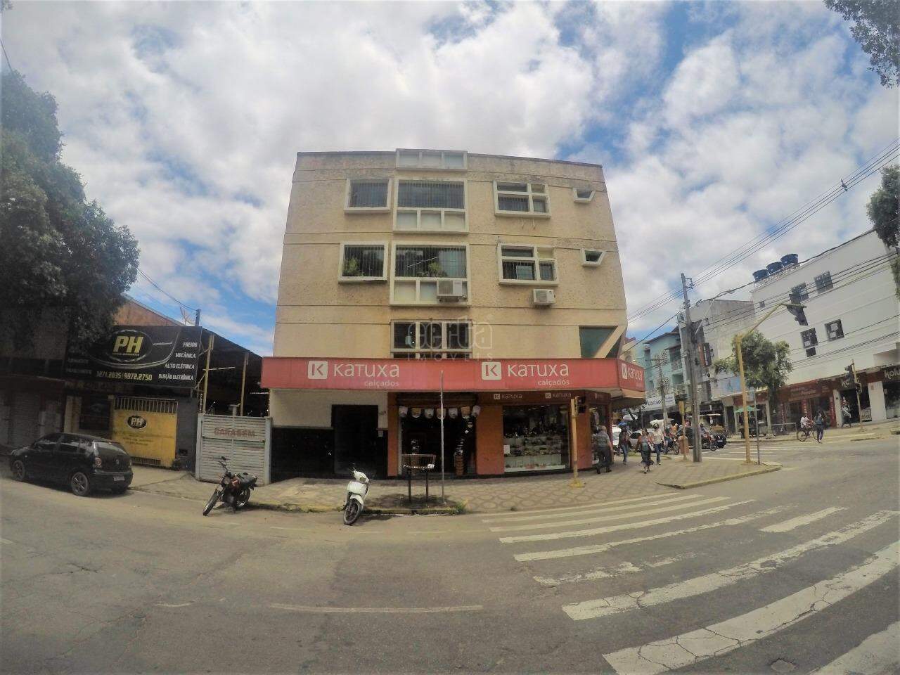 Imagem: Quitinete para aluguel, 1 quarto, 1 vaga, Centro - Governador Valadares/MG