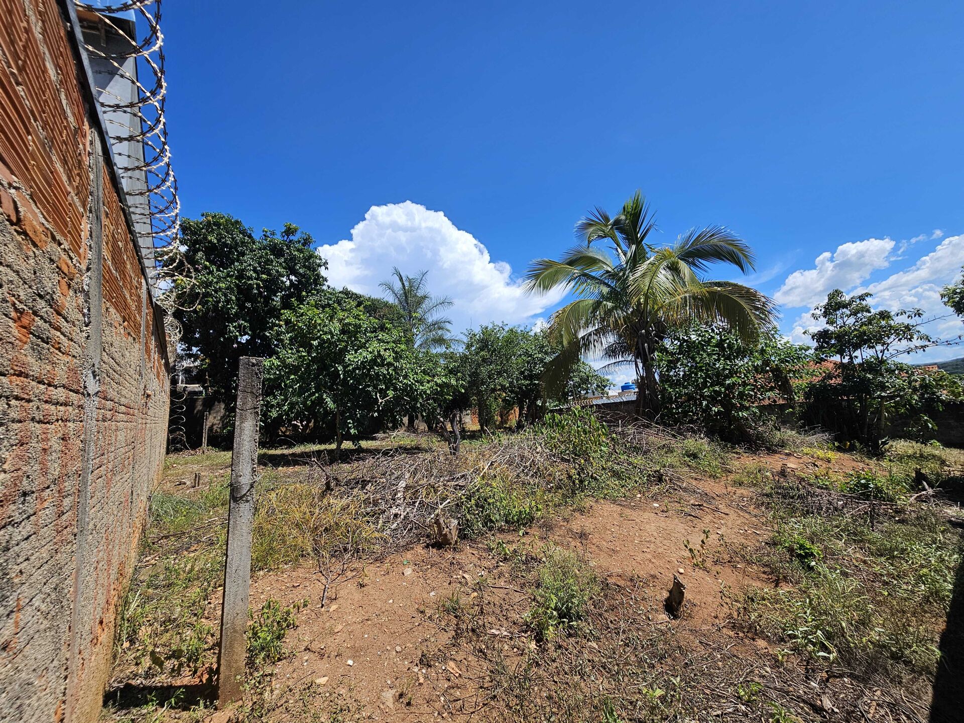 Terreno à venda no MUARAMA: 