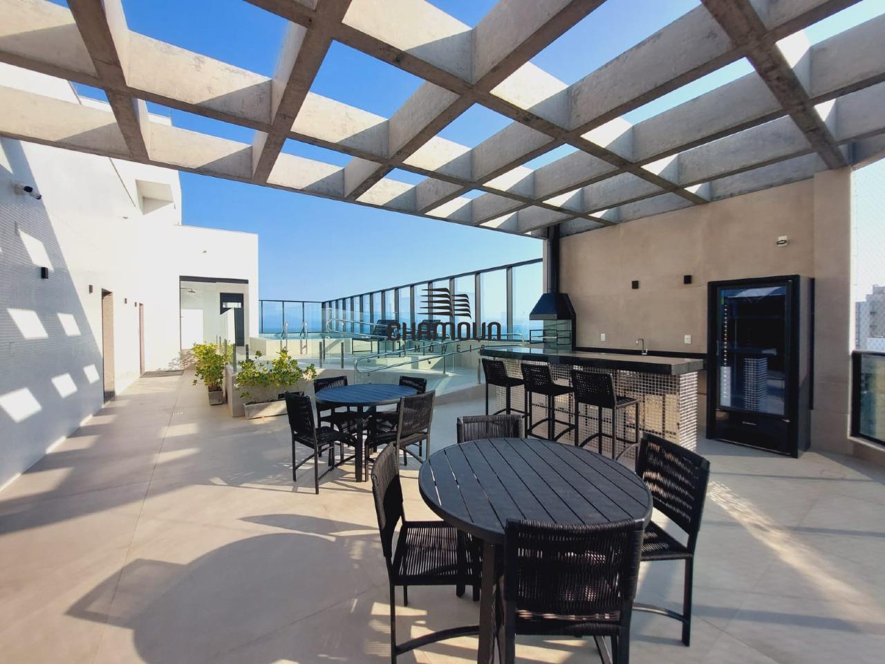 Apartamento à venda no Praia do Morro: 3 quartos, sendo 3 suites, 1 lavabo, 2 vagas de garagem.