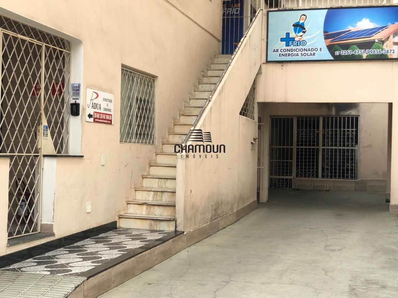 Casa à venda no Muquiçaba: Casa em ponto comercial, em Muquiçaba ES Guarapari