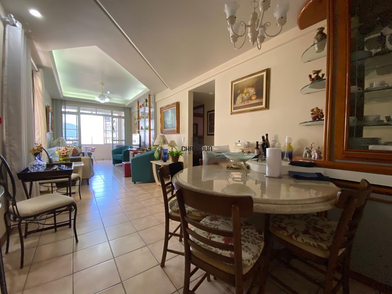 Apartamento à venda no Centro Guarapari: 