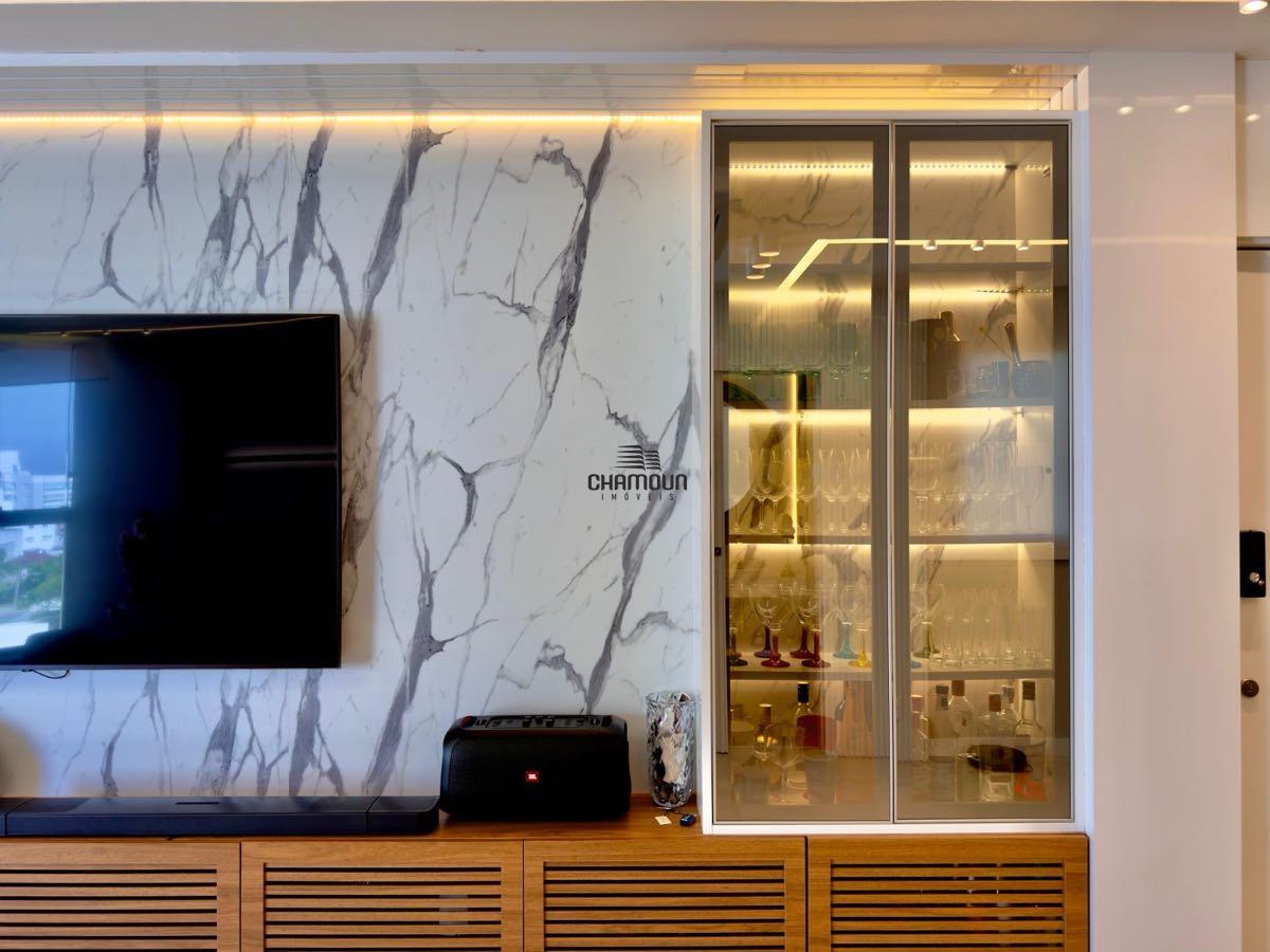 Apartamento à venda no Enseada Azul: 