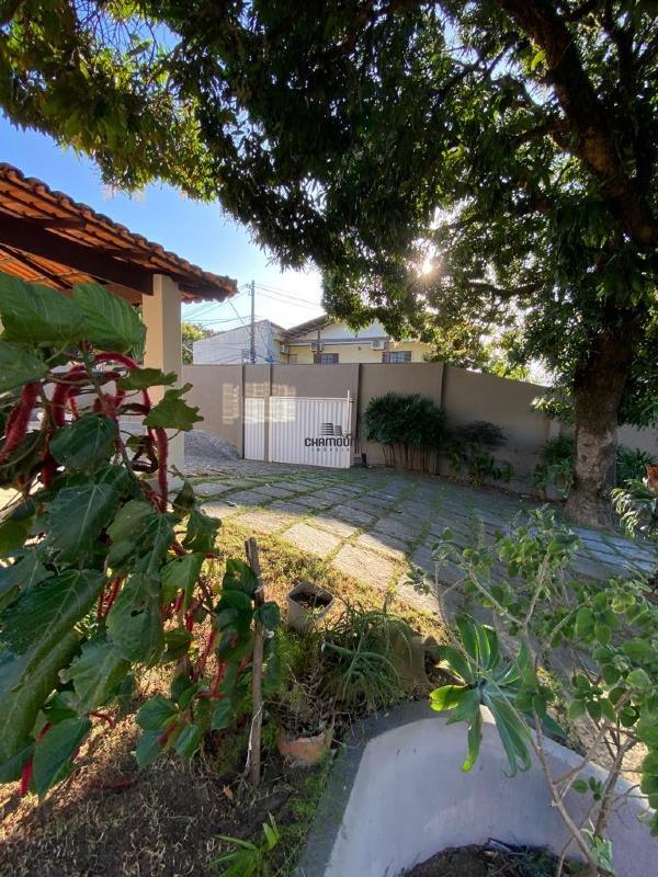 Casa à venda no São Judas Tadeu: Casa Duplex à venda de 4 quartos com 2 suítes