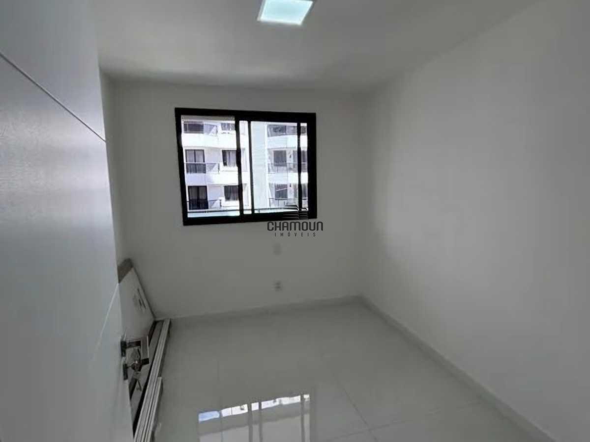 Apartamento à venda no Praia da Costa: 3 quartos, 2 suítes sendo uma canadense ES