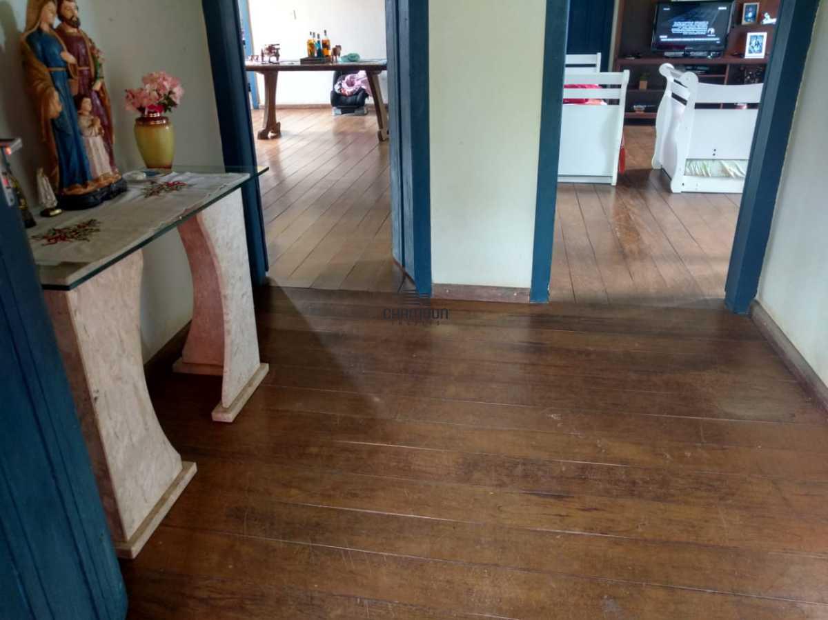 Fazenda à venda no Centro: 