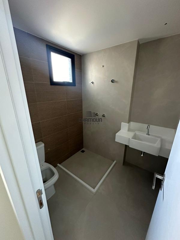 Apartamento à venda no Praia do Canto: 02 quartos Apartamento / Praia do Canto