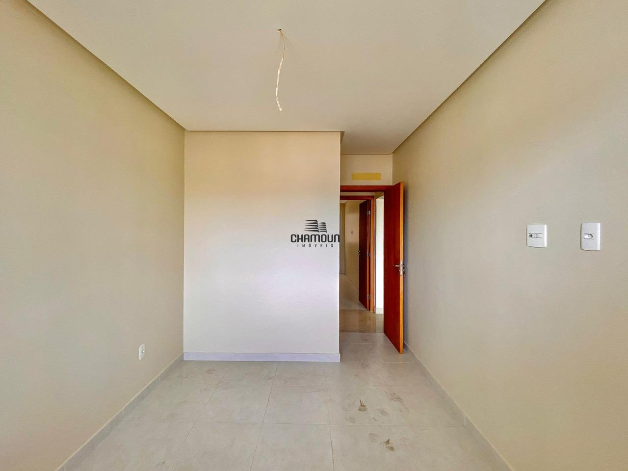 Apartamento à venda no Centro Guarapari: Apartamento de 2 suítes, 2 vagas à venda no Centro - Guarapari/ES