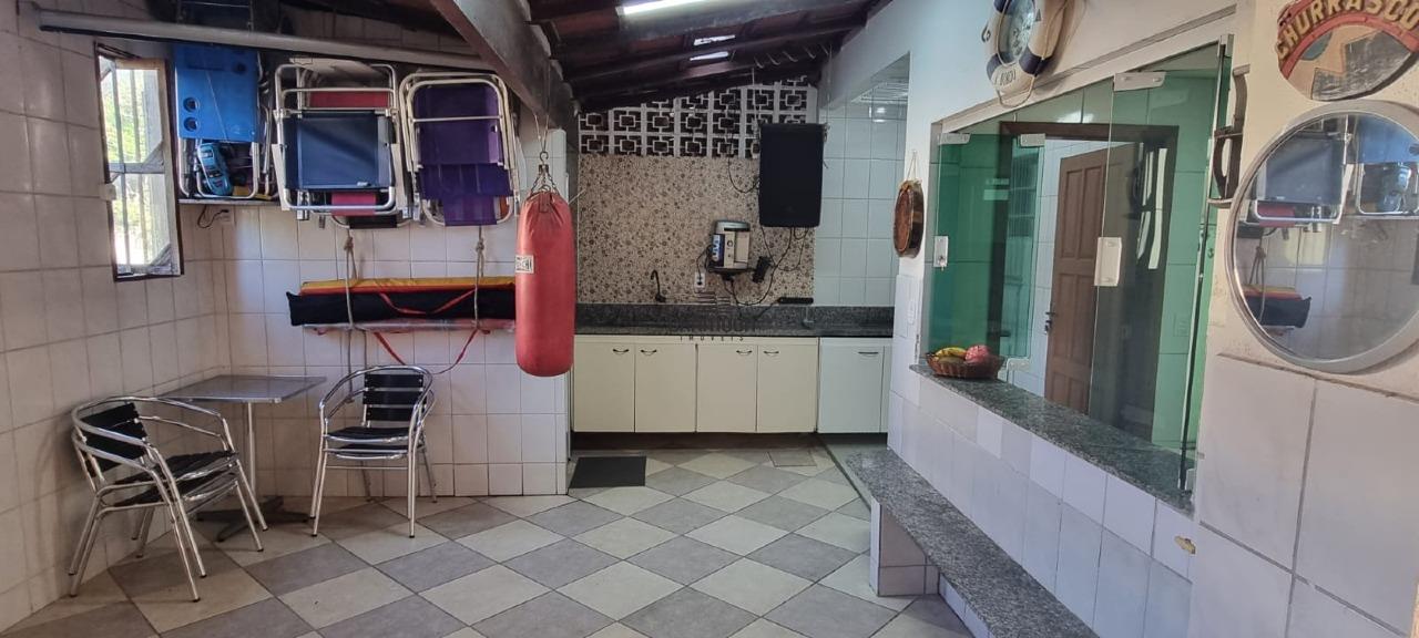 Casa em Condomínio à venda no Meaipe: Casa à venda com 2 quartos em Guarapari, Meaípe.