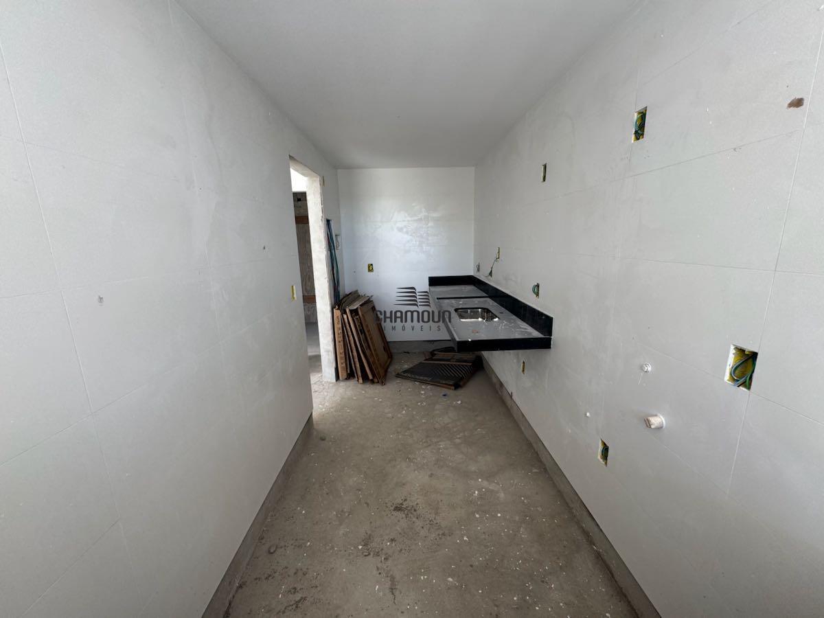 Apartamento à venda no Praia do Morro: 3 quartos sendo 1 suite com varanda