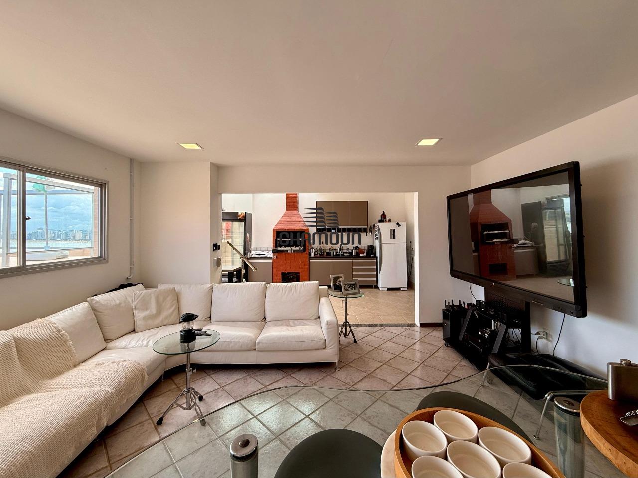 Cobertura à venda no Praia do Morro: 