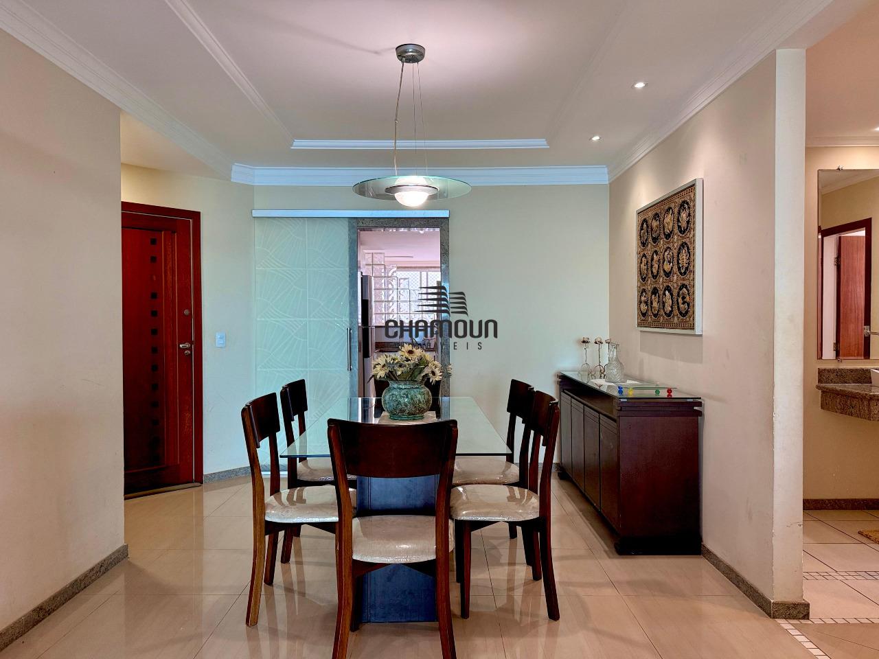 Apartamento à venda no Praia do Morro:  5 quartos, 2 suítes, 2 vagas, Praia do Morro - Guarapari/ES