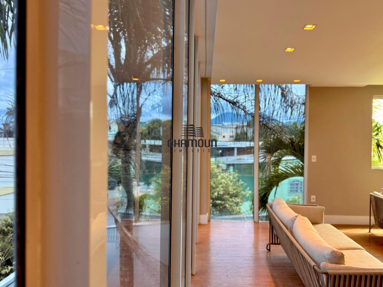 Casa à venda no Jardim Boa Vista: Exclusividade: Casa Duplex à Venda, 4 quartos, sendo 1 suite, com Piscina e Área Gourmet – Próxima à Praia do Morro