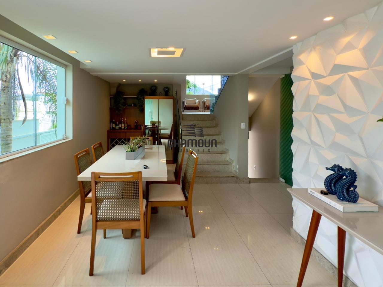 Casa à venda no Jardim Boa Vista: Exclusividade: Casa Duplex à Venda, 4 quartos, sendo 1 suite, com Piscina e Área Gourmet – Próxima à Praia do Morro