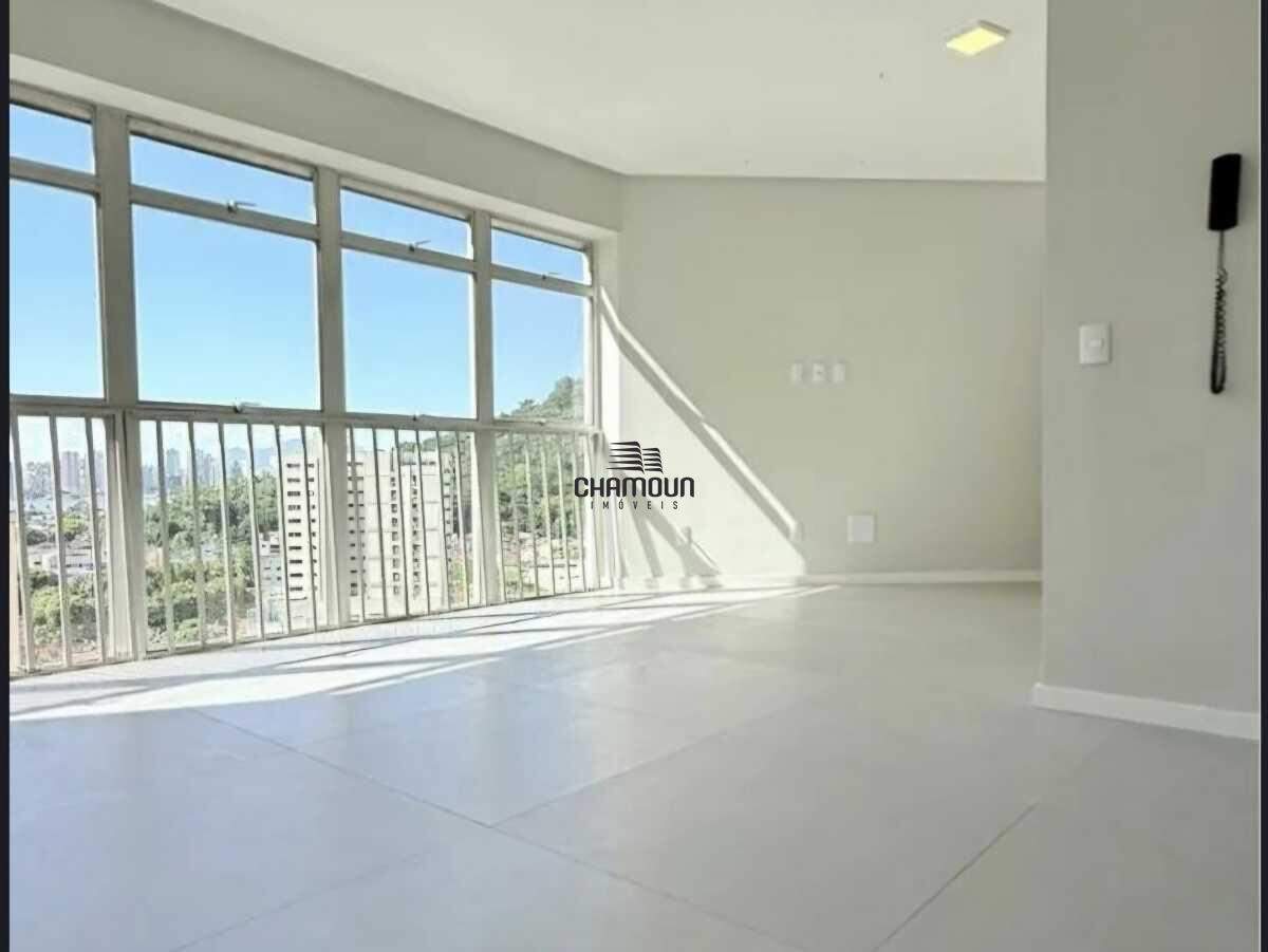 Apartamento à venda no Centro Vila Velha : Apartamento com Vista Deslumbrante na Praia da Costa