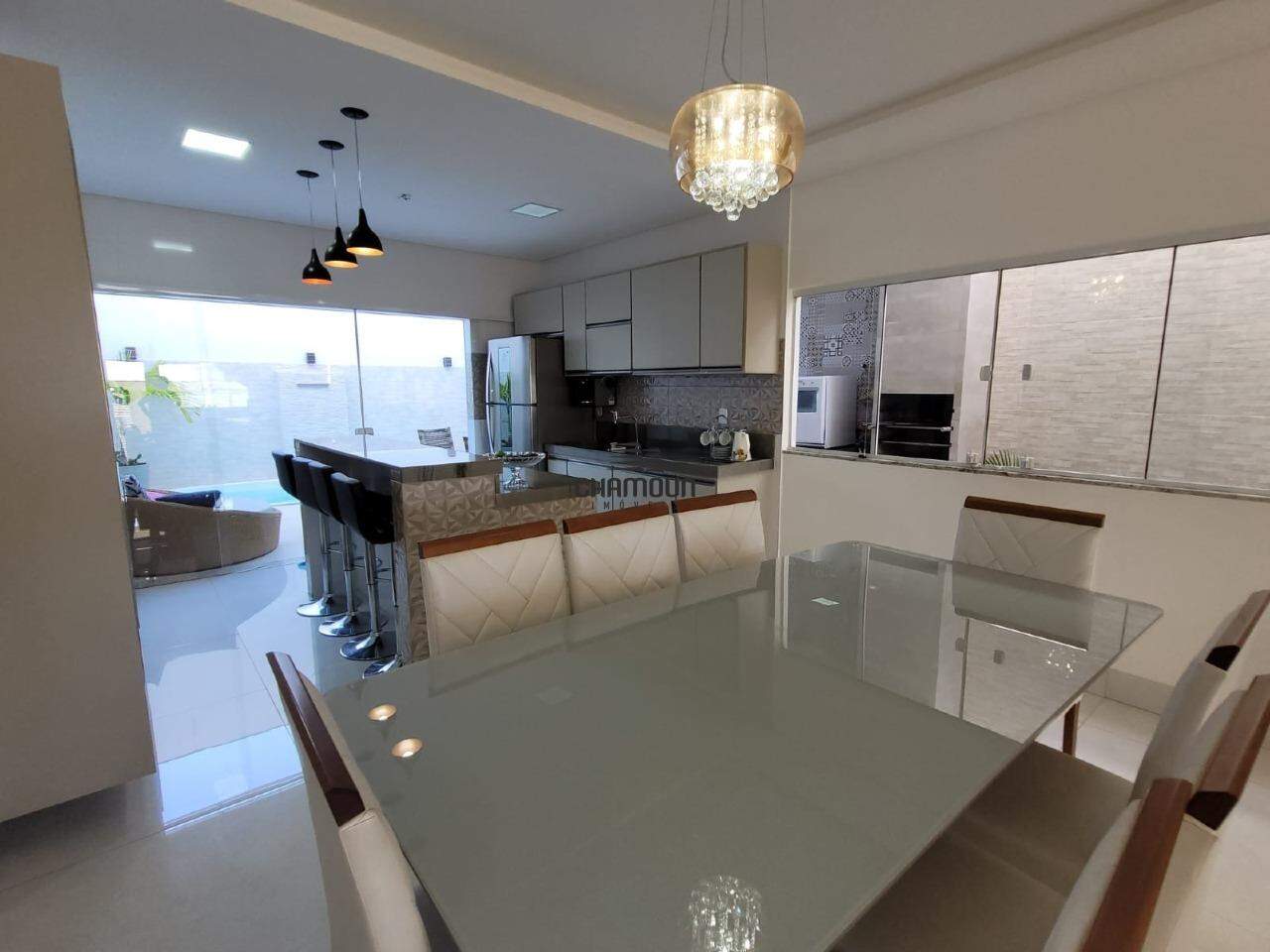 Casa à venda no Jardim Boa Vista: Casa Duplex, 03 Suites, Area de Lazer Completa