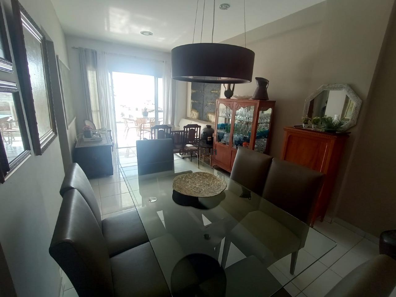 Apartamento à venda no Praia do Morro: 03 Quartos sendo 01 Suite, 02 Vagas de Garagem, Vista p/ o Mar, Praia do Morro, Guarapari - ES