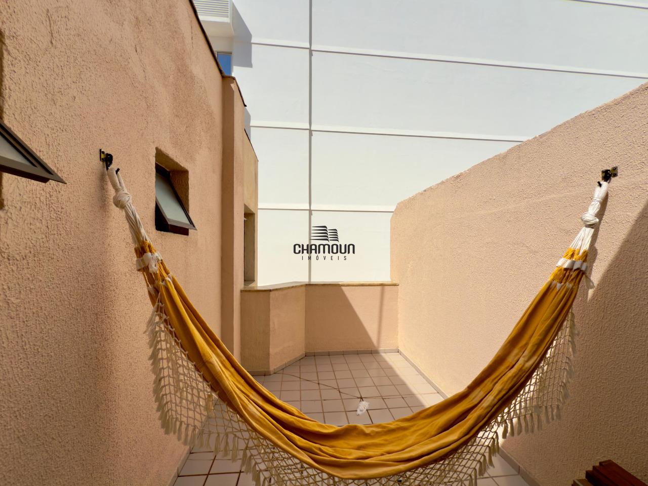 Cobertura à venda no Praia do Morro: 05 quartos sendo 02 suites, 01 Vaga de Garagem