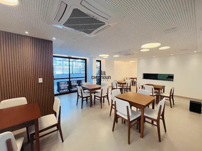 Apartamento à venda no Barro Vermelho: O Villa Paradiso é um excelente empreendimento de alto padrão no Barro Vermelho. 