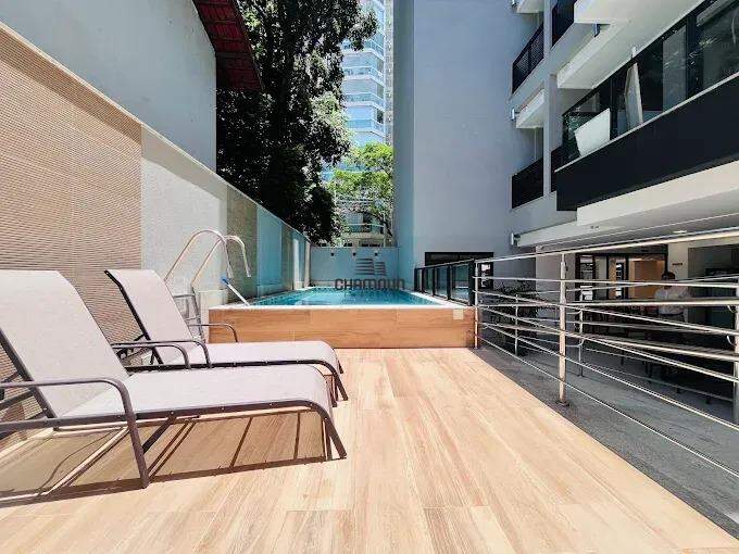 Apartamento à venda no Barro Vermelho: O Villa Paradiso é um excelente empreendimento de alto padrão no Barro Vermelho. 