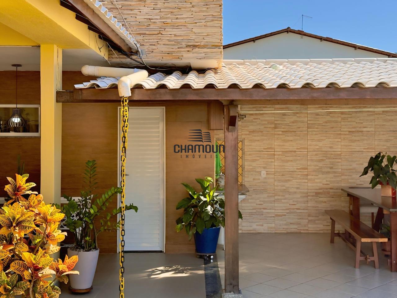 Casa à venda no Itapebussu: Casa Duplex com 4 suítes em Itapebussu Guarapari