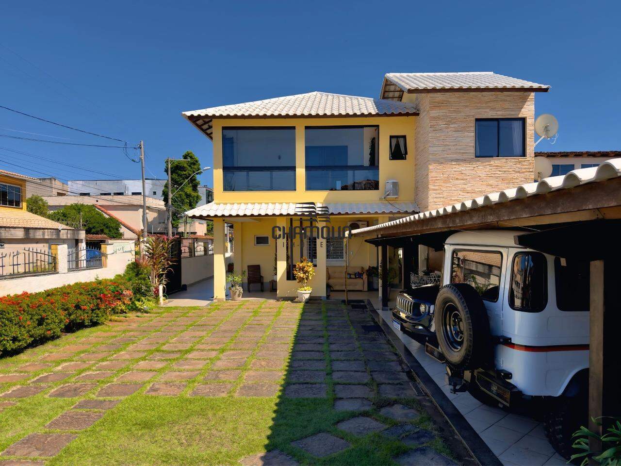 Casa à venda no Itapebussu: Casa Duplex com 4 suítes em Itapebussu Guarapari