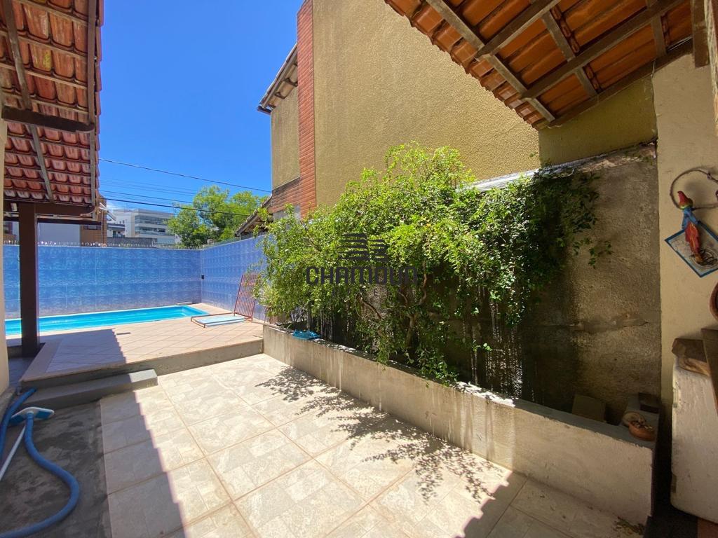 Casa à venda no Enseada Azul: casa a venda na praia de Peracanga