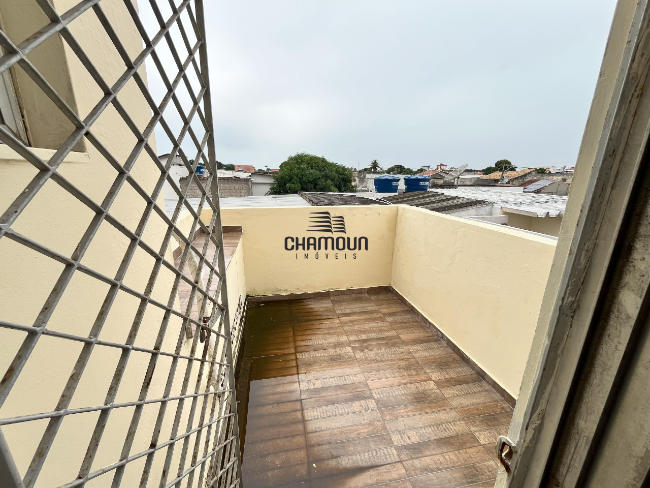 Apartamento à venda no Parque Leopoldina: Apartamento na Avenida Alberto Torres próximo da antiga Faculdade de Filosofia de Campos.