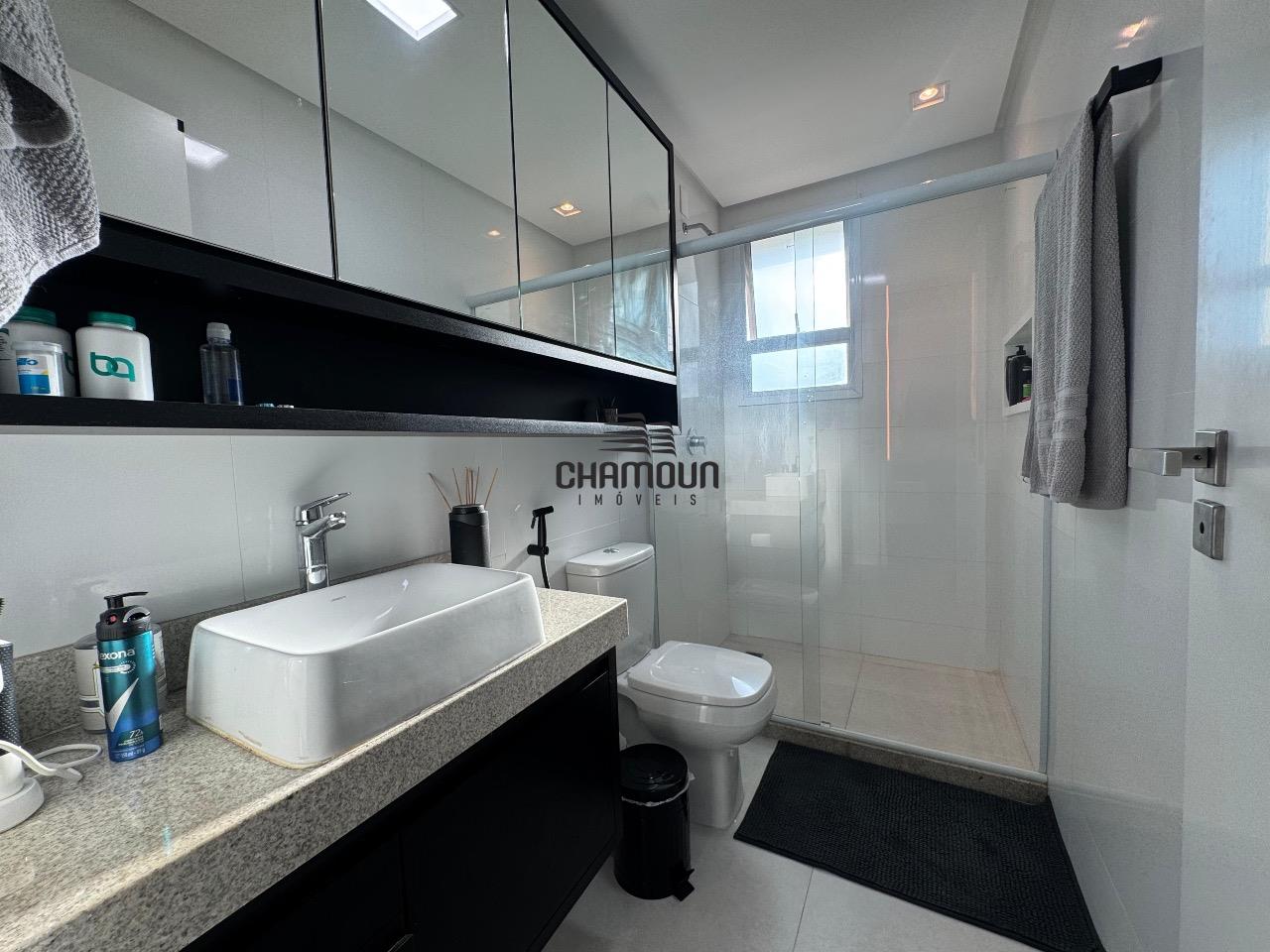 Apartamento à venda no Praia do Morro: 3 quartos, 2 suítes, 2 vagas, Praia do Morro - Guarapari/ES