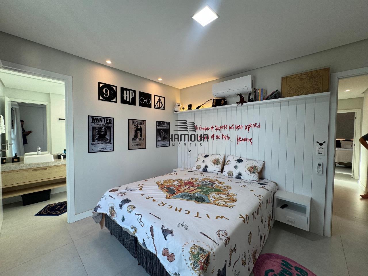 Apartamento à venda no Praia do Morro: 3 quartos, 2 suítes, 2 vagas, Praia do Morro - Guarapari/ES