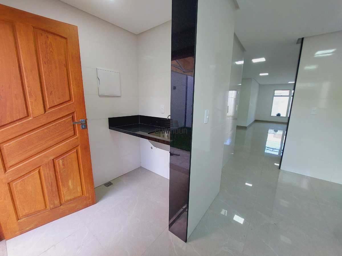 Casa à venda no Praia do Morro:  3 quartos suíte com varanda