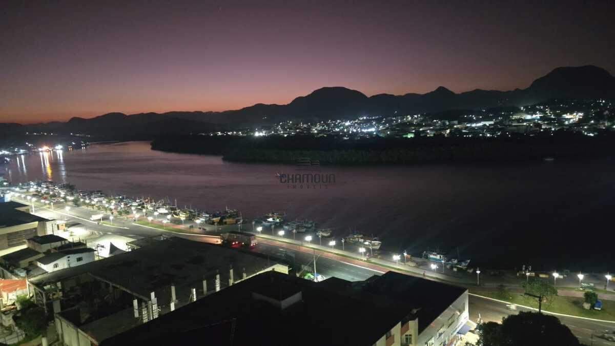 Apartamento à venda no Centro:  Apartamento à venda, 2 quartos, 1 suíte, 1 vaga, Centro - Guarapari/ES 