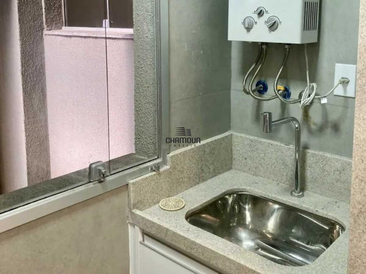 Apartamento à venda no Itapuã: Excelente Apartamento de 1 Quarto Mobiliado em Itapuã