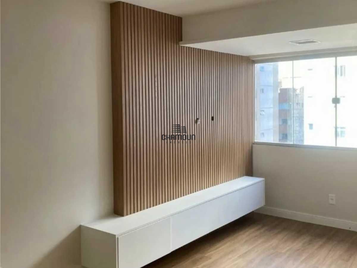 Apartamento à venda no Itapuã: Excelente Apartamento de 1 Quarto Mobiliado em Itapuã