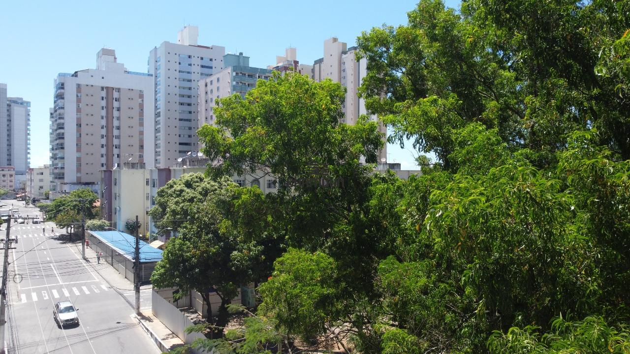 Apartamento à venda no Itapuã:  2 quartos, 1 suíte, 1 vaga, Itapuã - Vila Velha/ES