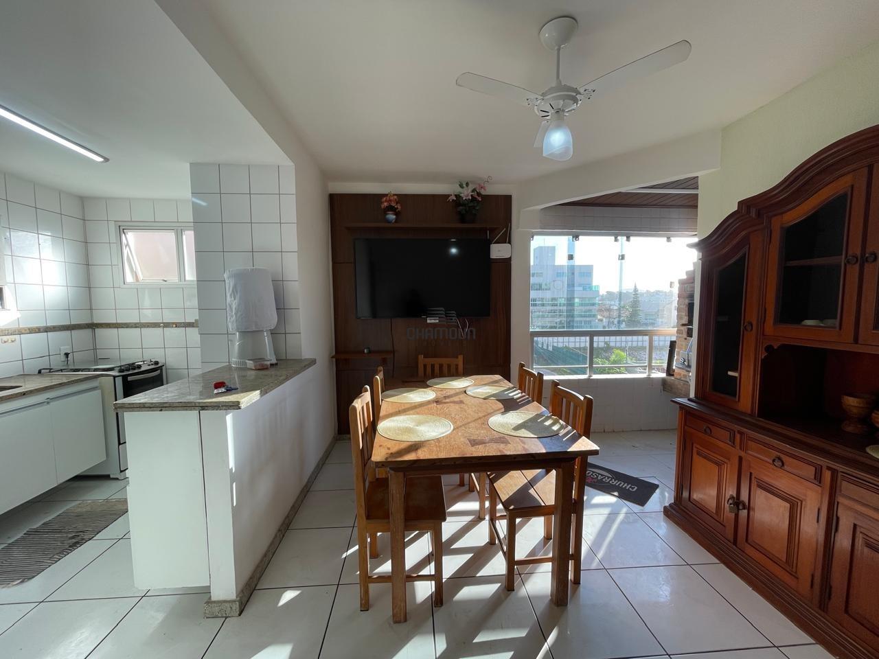 Apartamento à venda no Enseada Azul: 