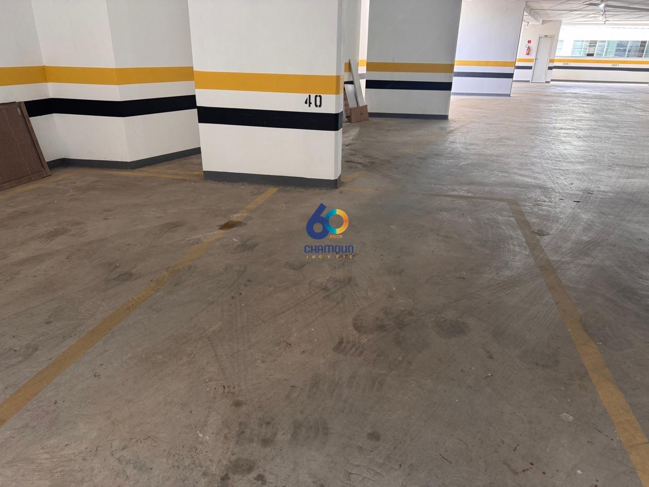 Garagem à venda no Praia do Morro: Vaga de garagem à venda no Ed. Napoli