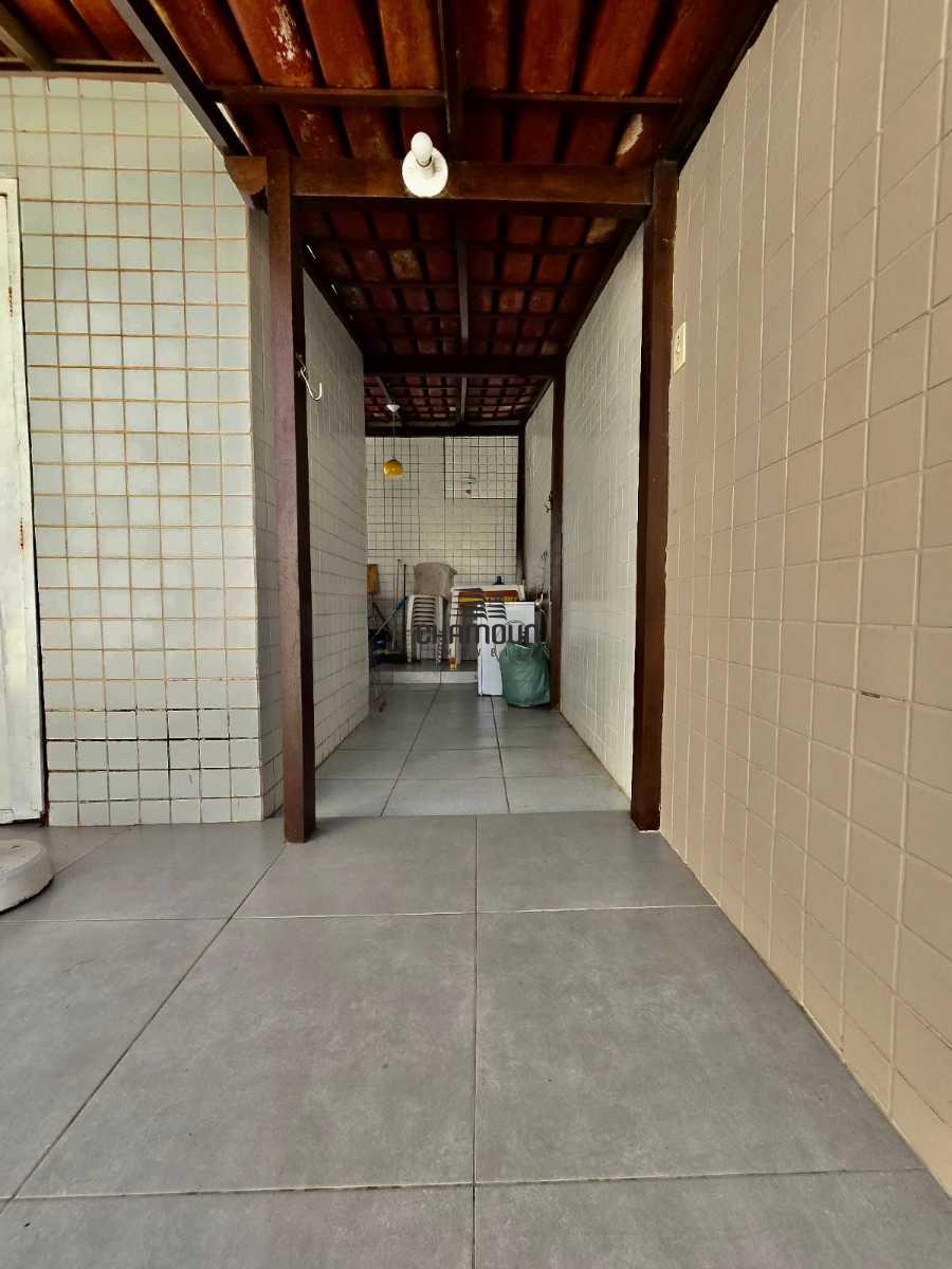 Apartamento à venda no Praia do Morro: Cobertura Duplex com Vista para o Mar – Praia do Morro, Guarapari-ES