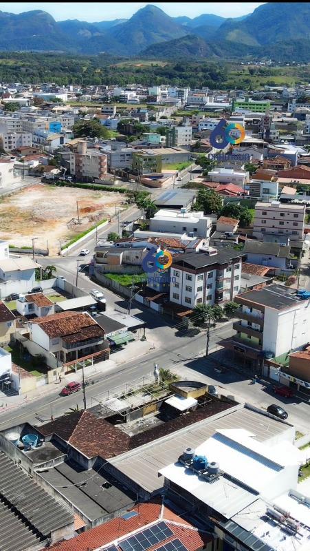 Terreno à venda no Praia do Morro: 