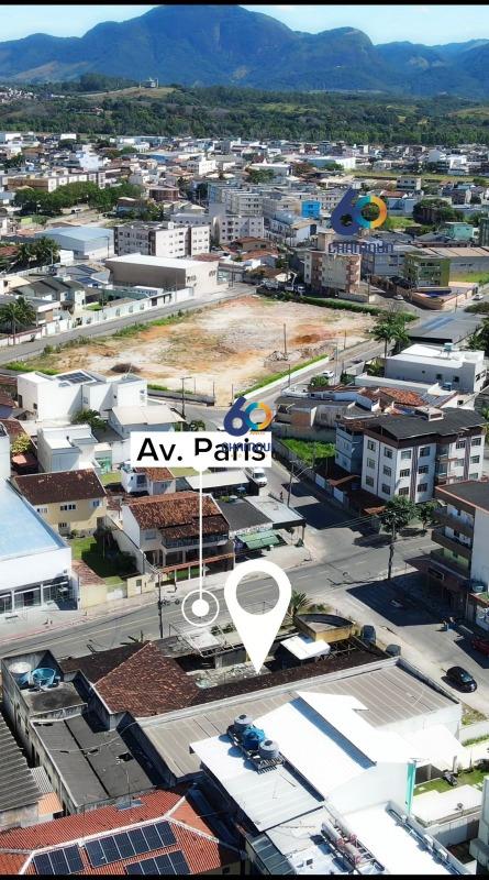 Terreno à venda no Praia do Morro: 