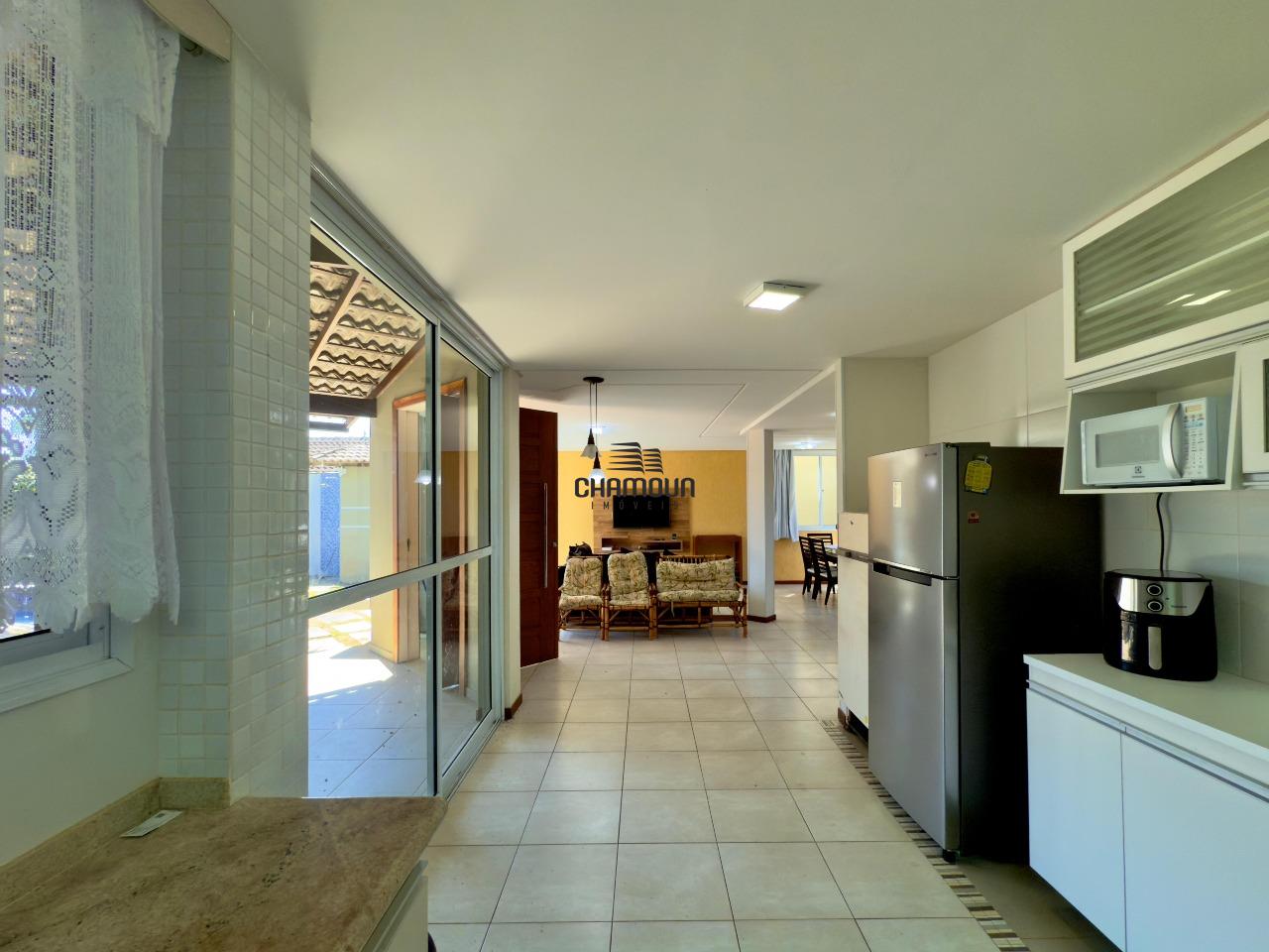 Casa à venda no Nova Guarapari: Casa 5 quartos 1 suíte 3 banheiros e 6 vagas em Nova Guarapari