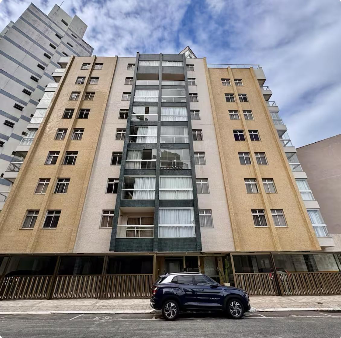 Apartamento para aluguel no Centro Guarapari: 