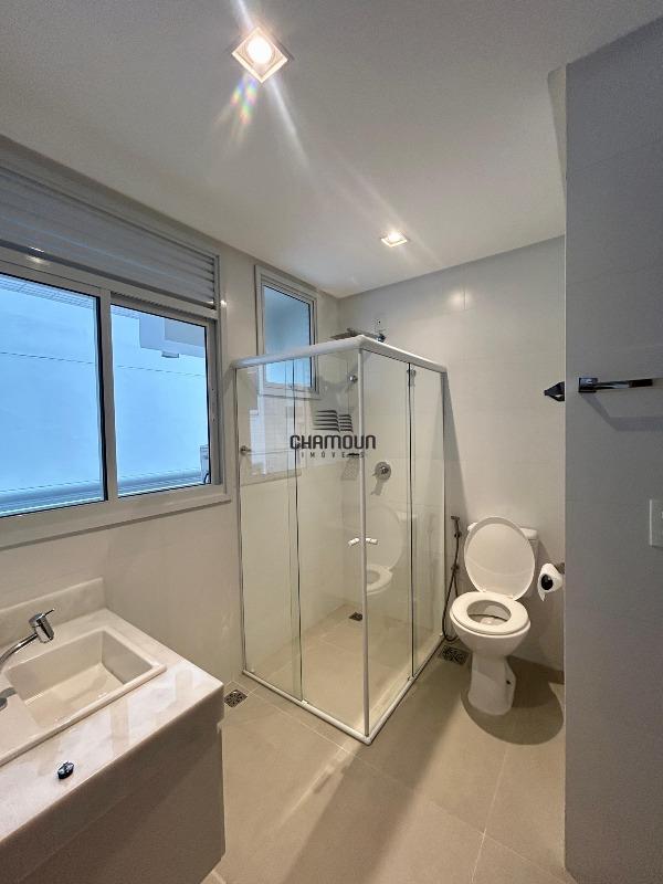 Apartamento à venda no Praia da Costa: Apartamento, 03 quartos sendo 02 suite, 02 Vagas de Garagem, Area de Lazer, Praia da Costa, Vila Velha - ES