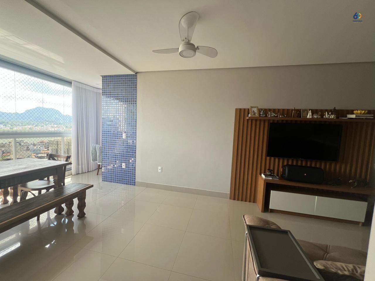 Apartamento à venda no Centro: Apartamento 2 quartos sendo 01 Suíte, 01 Vaga de Garagem, Área de Lazer, Centro, Guarapari - ES