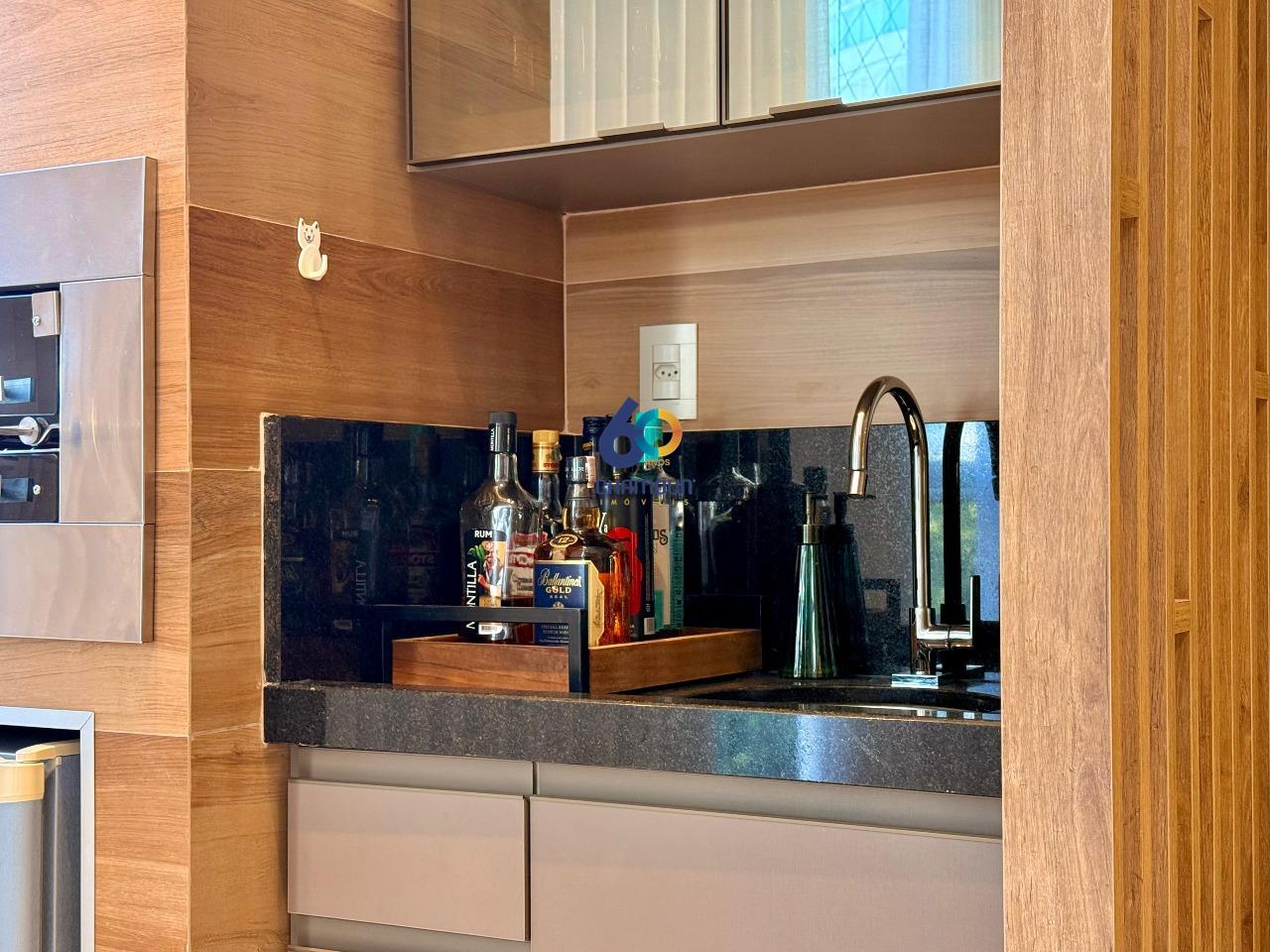 Apartamento à venda no Enseada Azul: Apto 2 quartos 1 suíte 2 banheiros na Praia de Peracanga