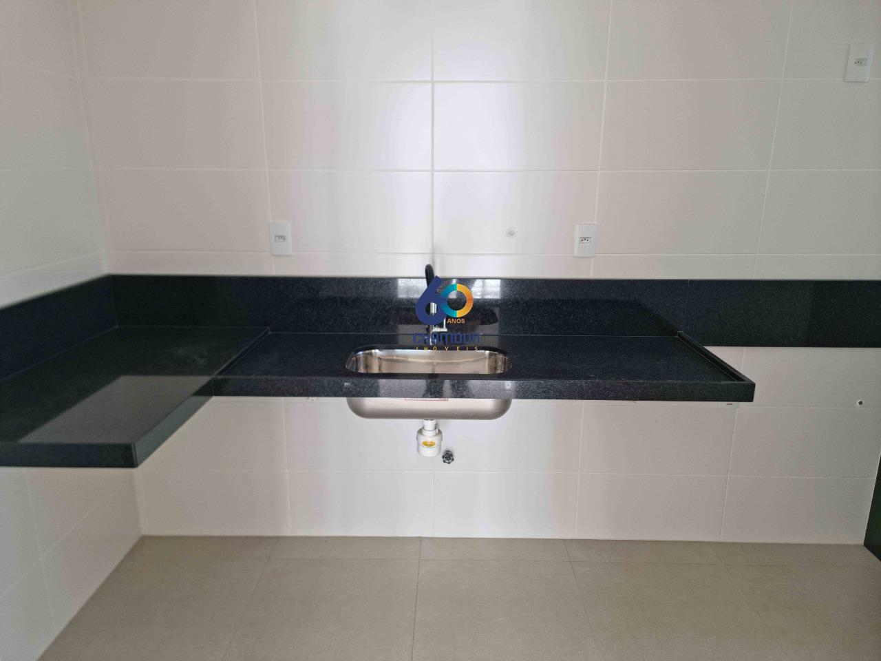 Apartamento à venda no Itapuã: 