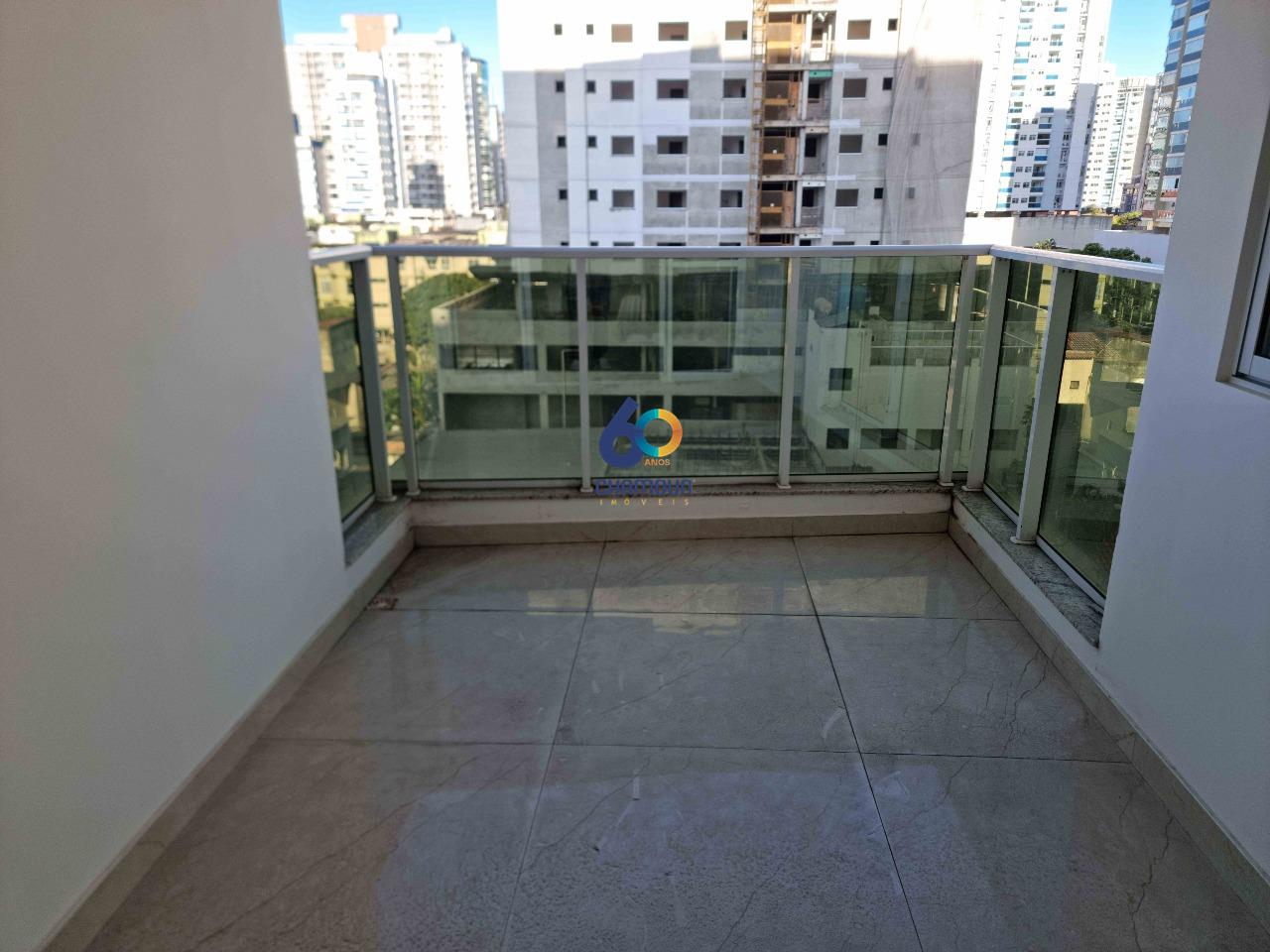 Apartamento à venda no Itapuã: 