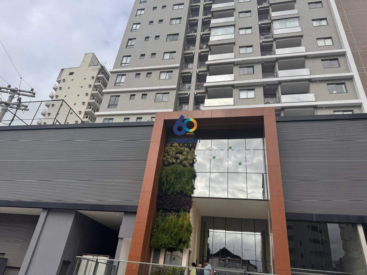 Garagem à venda no Itapuã: Vaga de Garagem à venda em Itapuã.