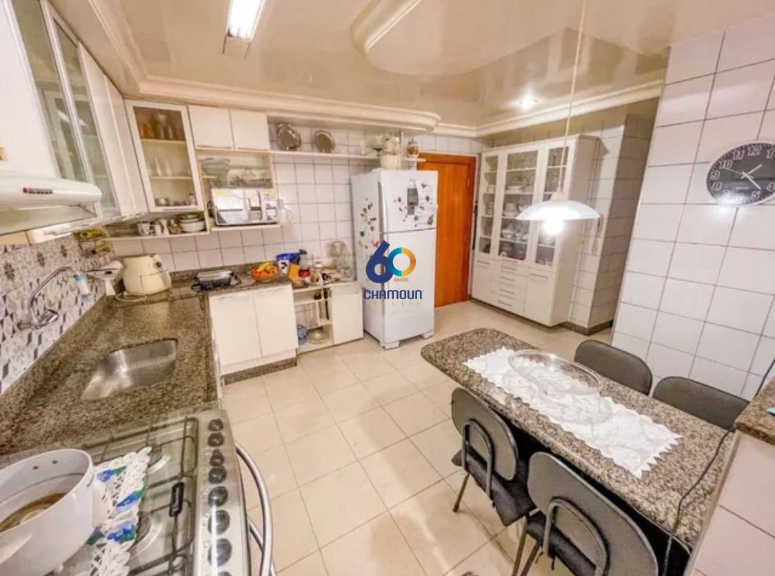 Apartamento à venda no Praia da Costa: Apartamento à venda com 4 quartos na Praia da Costa