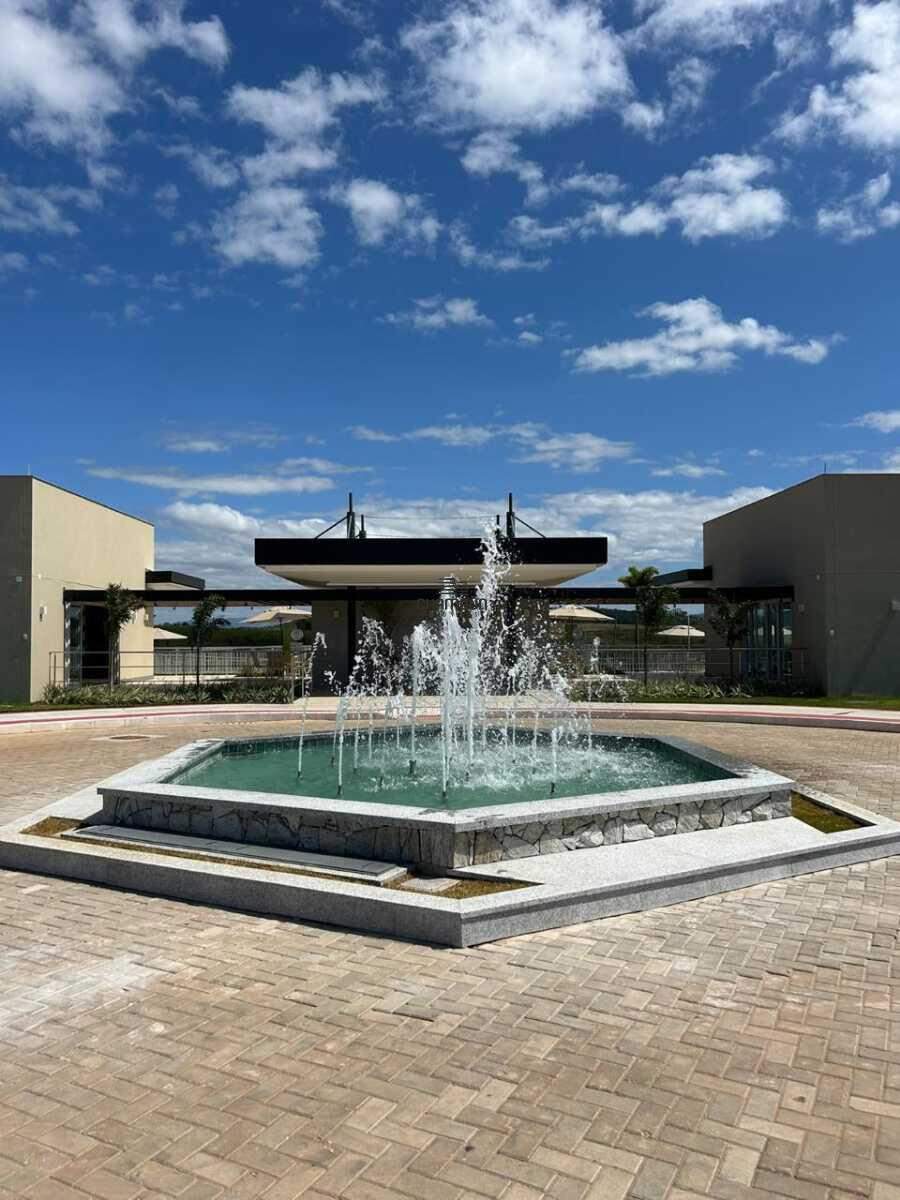 Lote à venda no Nova Guarapari: Lote condomino reserva amary a venda