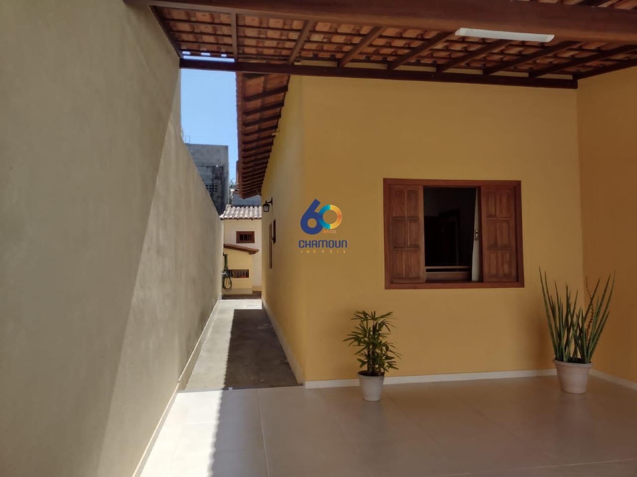 Casa à venda no Santa Monica: Oportunidade em Santa Mônica - Casa Moderna com  Vista para o mar